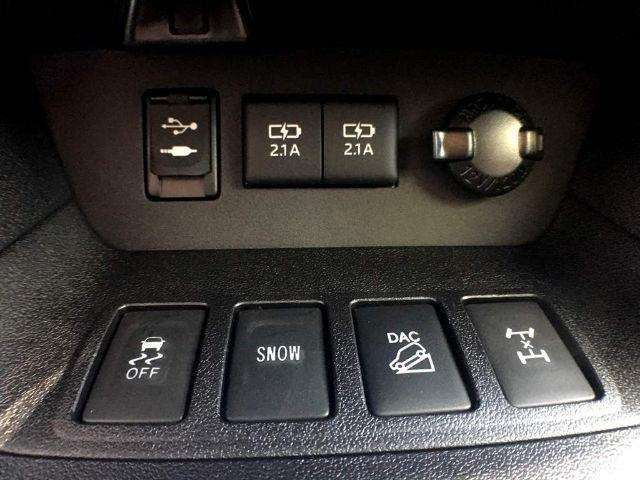 2017 Toyota Highlander LE V6